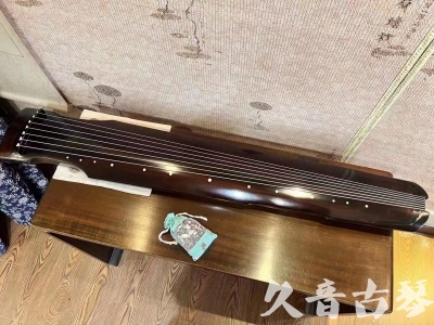 嘉峪关市●久音古琴  ●今日推荐  [高级演奏仲尼式]