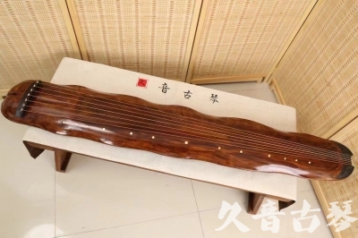 嘉峪关市●久音古琴  ●今日推荐20240831  【断纹蕉叶】